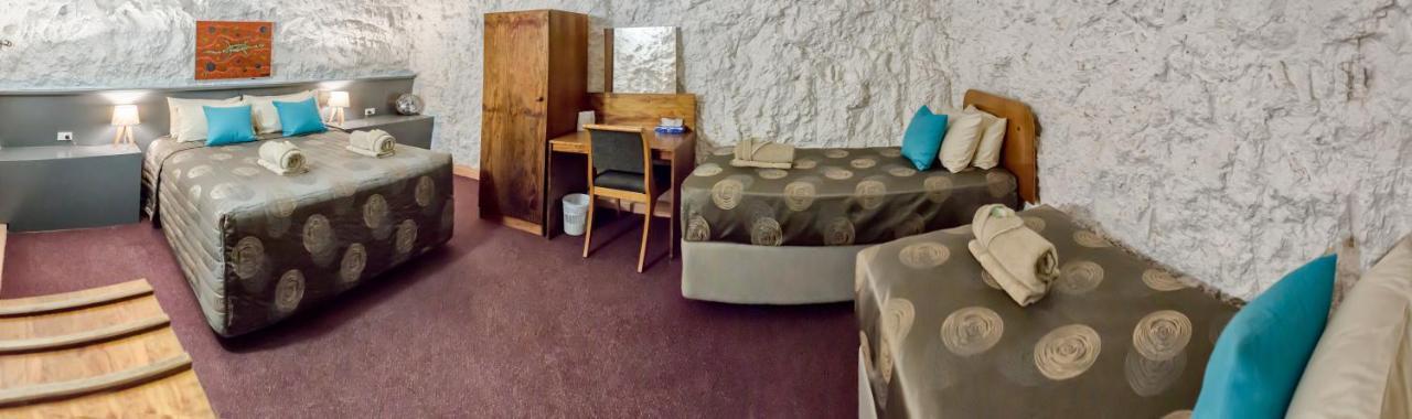 White Cliffs Underground Motel Bagian luar foto