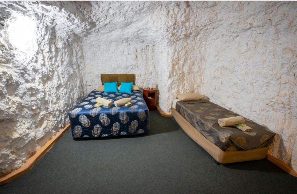 White Cliffs Underground Motel Bagian luar foto