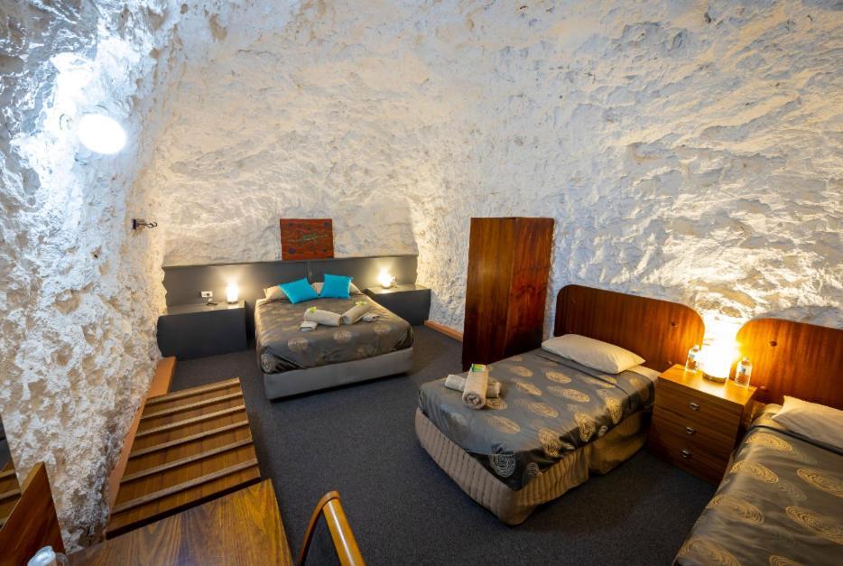 White Cliffs Underground Motel Bagian luar foto